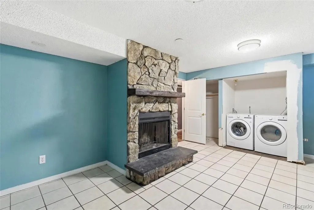 12234 E Berkeley Place Denver CO 80239