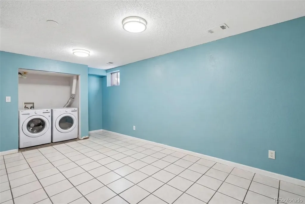 12234 E Berkeley Place Denver CO 80239