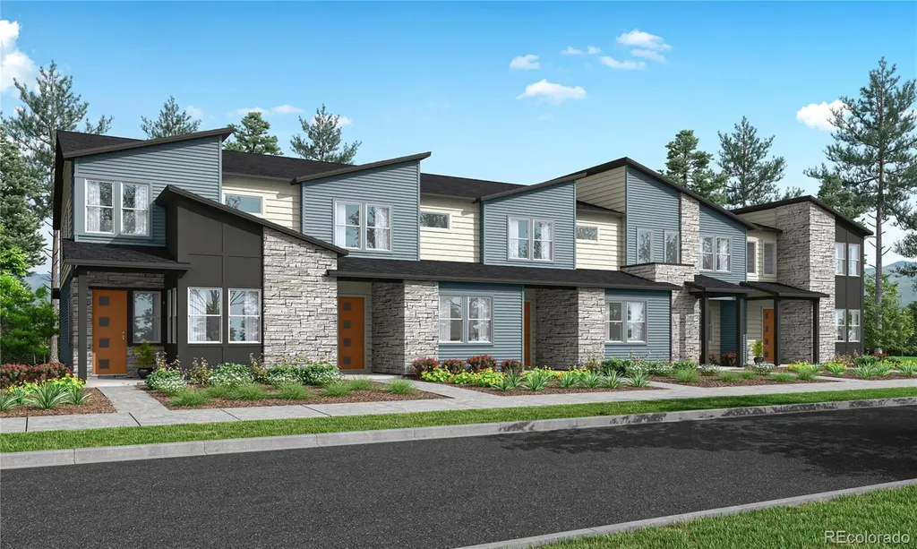 5686 N Killarney Court Aurora CO 80019
