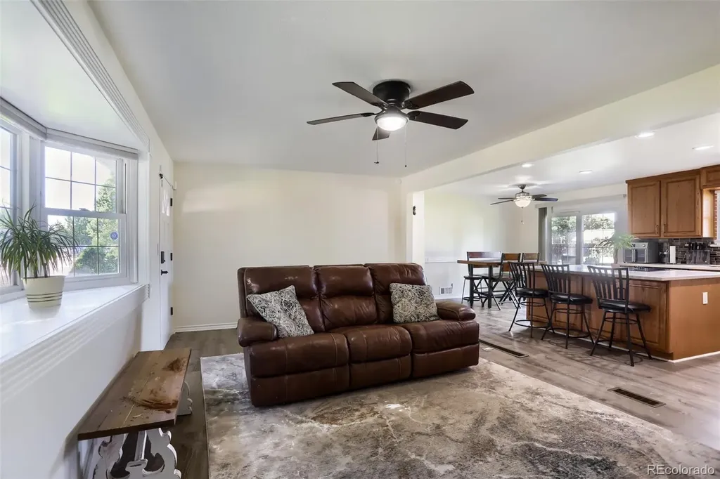 730 S Mckinley Avenue Fort Lupton CO 80621