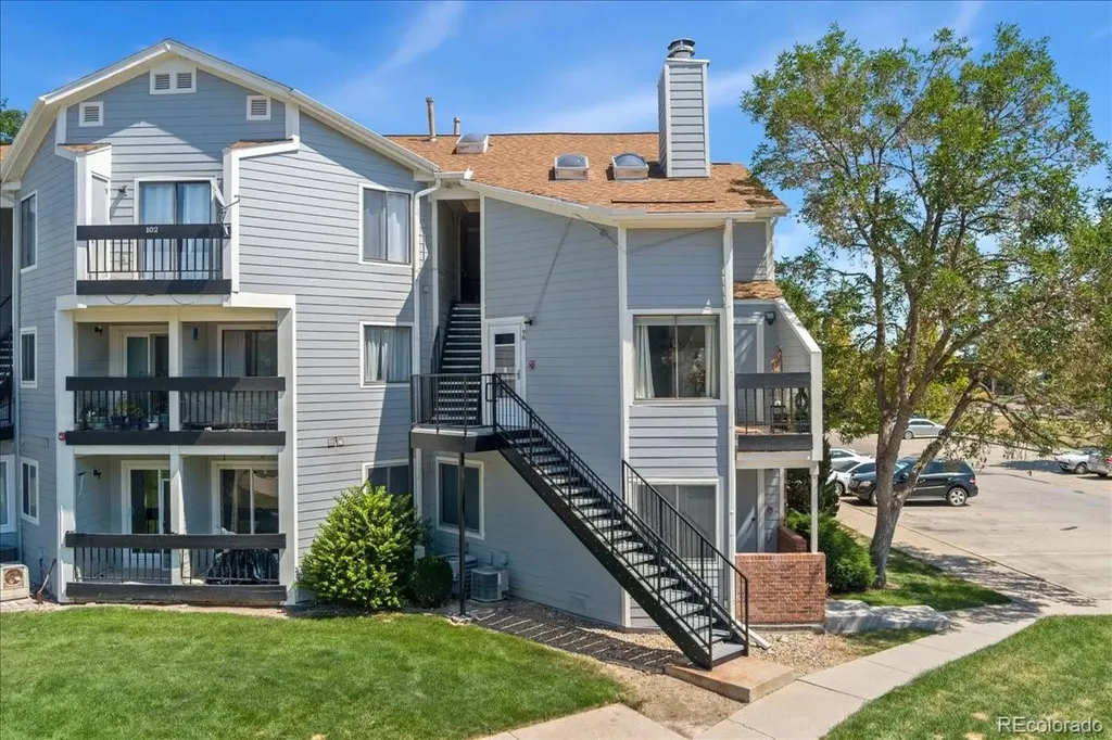 5690 W 80th Place Arvada CO 80003