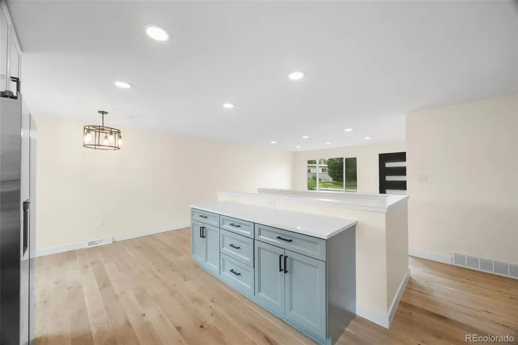 6710 S Clermont Street Littleton CO 80122