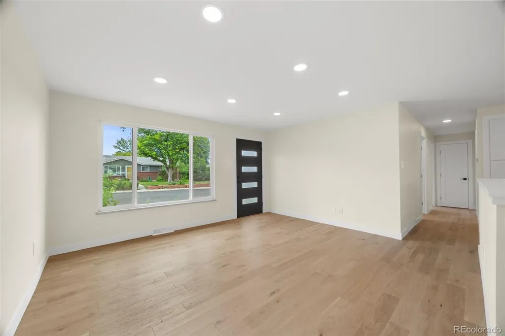 6710 S Clermont Street Littleton CO 80122
