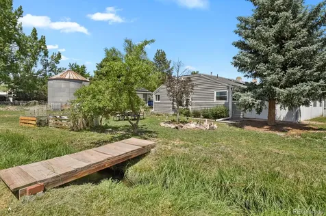 5215 Eldridge Street Arvada CO 80002