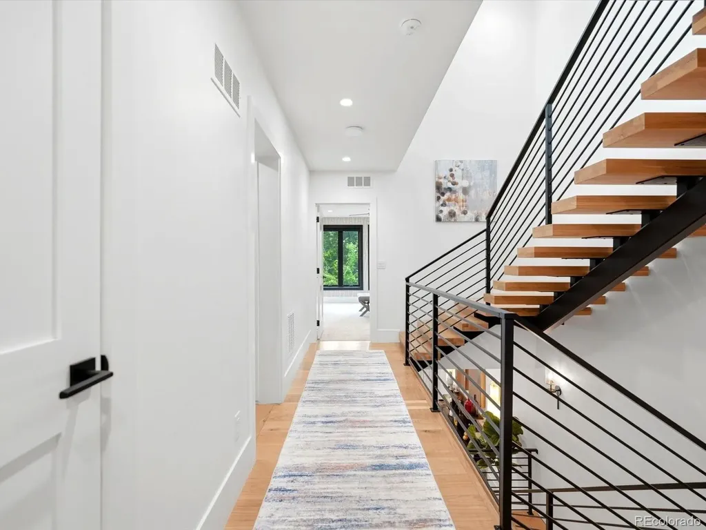443 Clayton Street Denver CO 80206