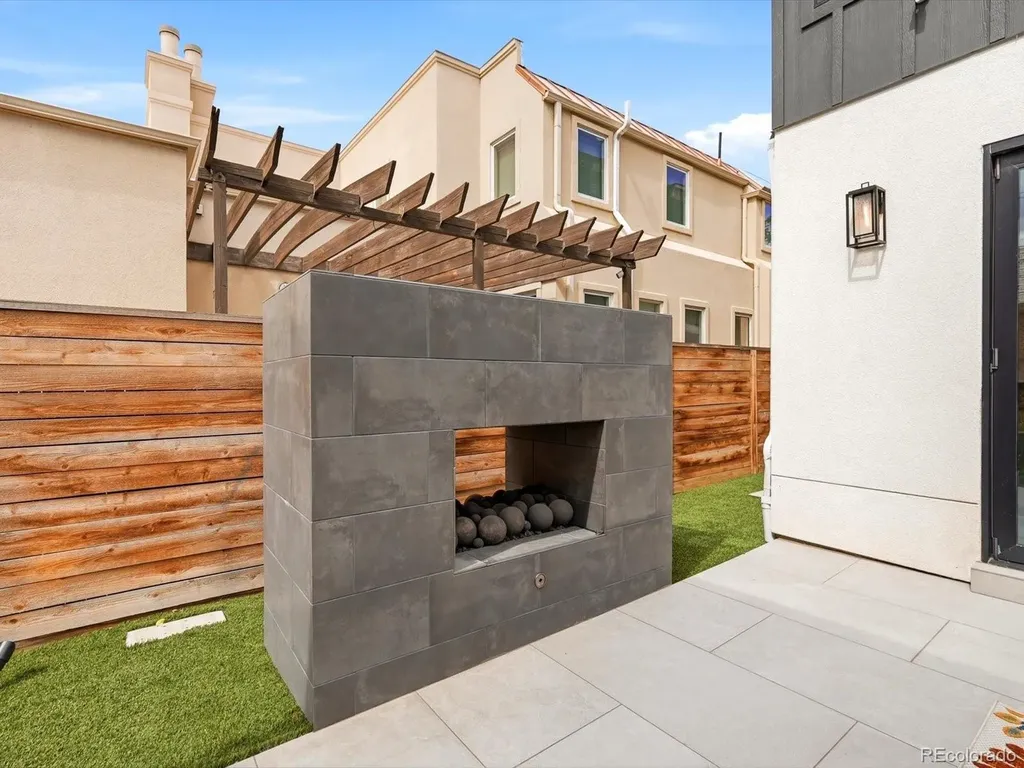 443 Clayton Street Denver CO 80206