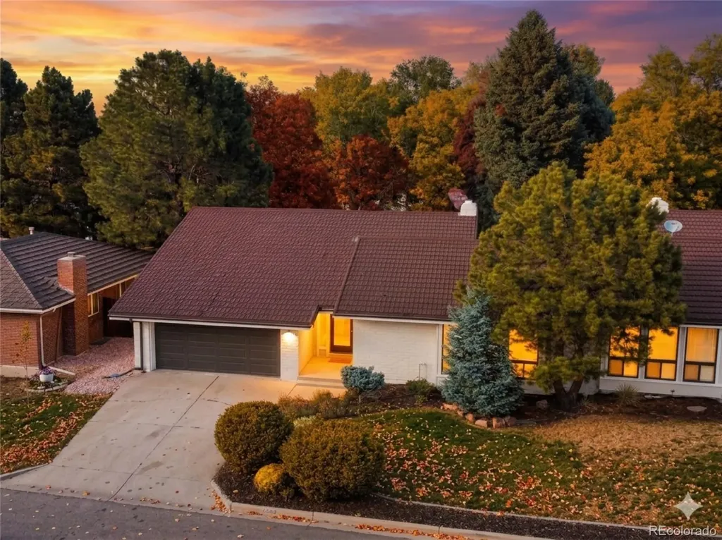 4640 S Akron Street Englewood CO 80111