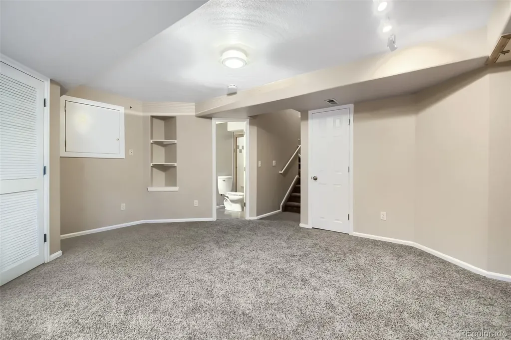 10215 Spotted Owl Avenue Highlands Ranch CO 80129