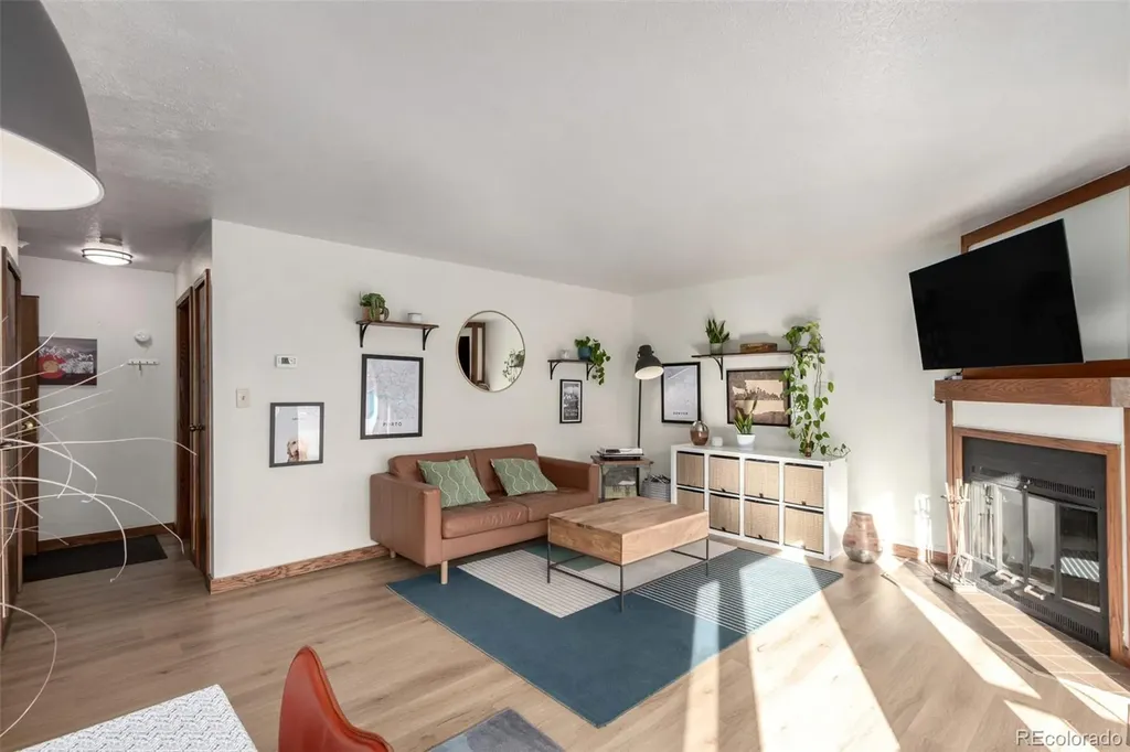 704 N Pearl Street Denver CO 80203
