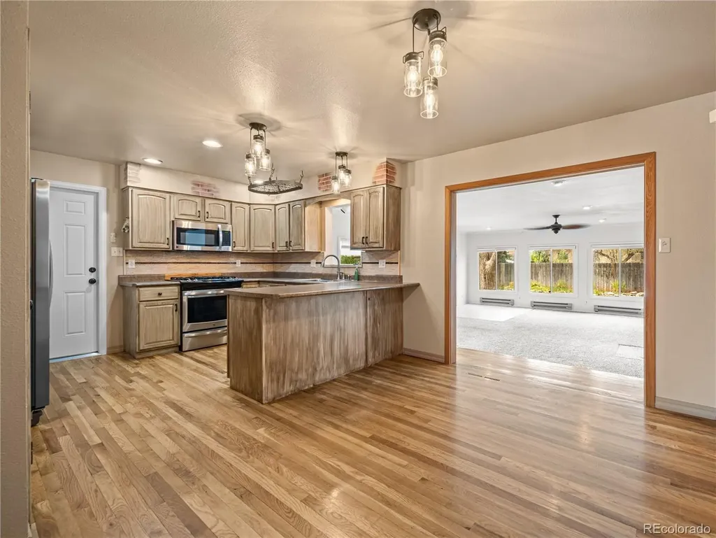 25 Fordham Circle Pueblo CO 81005
