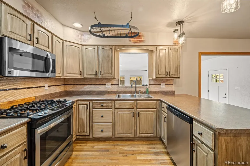 25 Fordham Circle Pueblo CO 81005