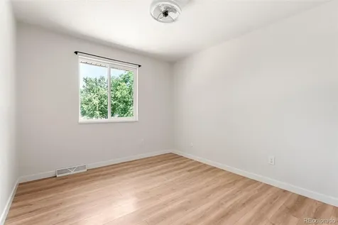 7683 S Vine Street Centennial CO 80122