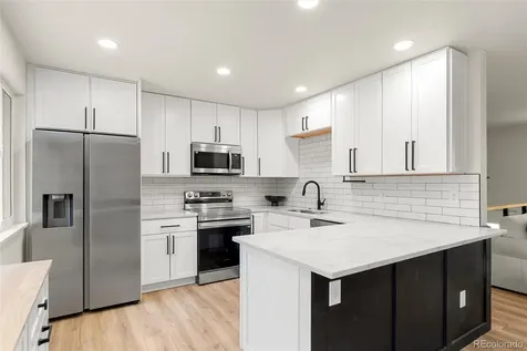 7683 S Vine Street Centennial CO 80122