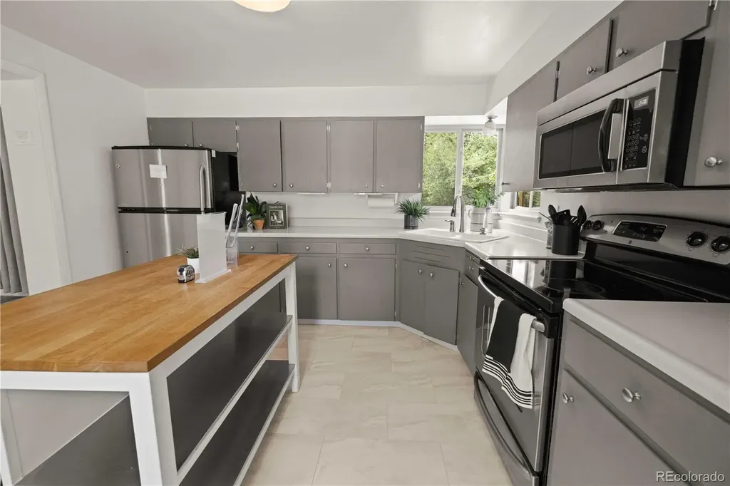 4645 E Colorado Avenue Denver CO 80222