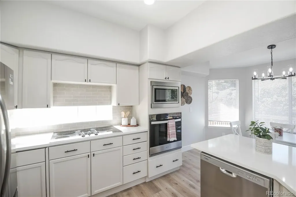 3036 White Oak Lane Littleton CO 80129