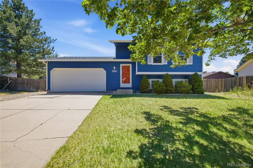1811 S Fundy Way Aurora CO 80017