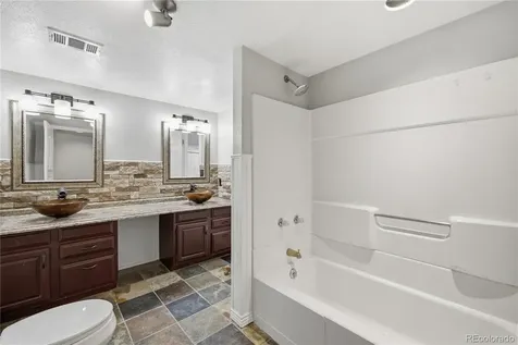 1811 S Fundy Way Aurora CO 80017