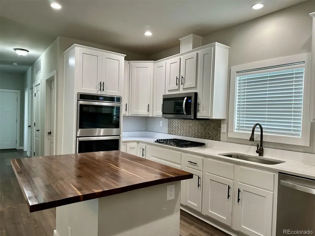 353 Steamboat Drive Gypsum CO 81637