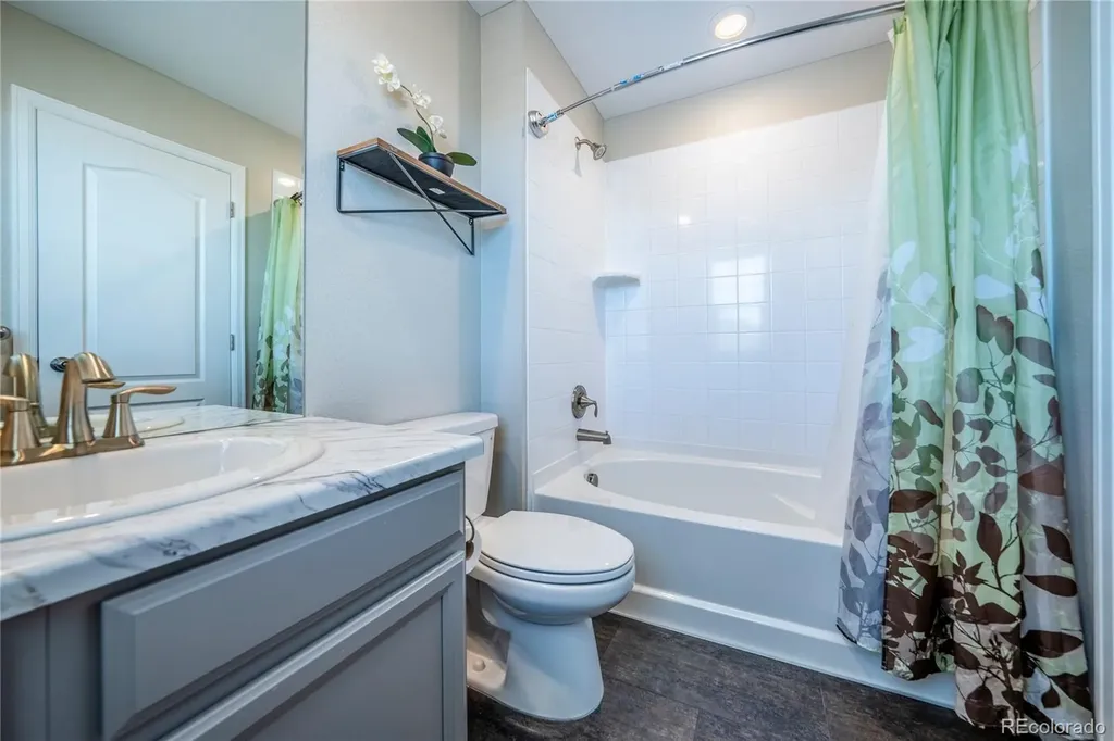 960 Avena Court Elizabeth CO 80107
