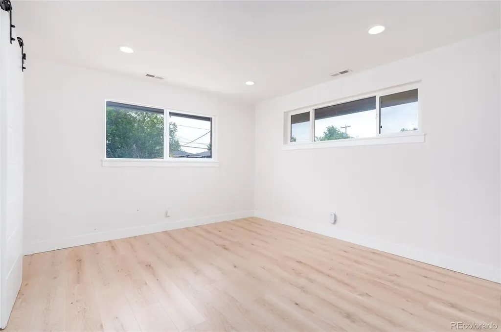 532 Galena Street Aurora CO 80010
