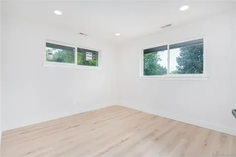 532 Galena Street Aurora CO 80010