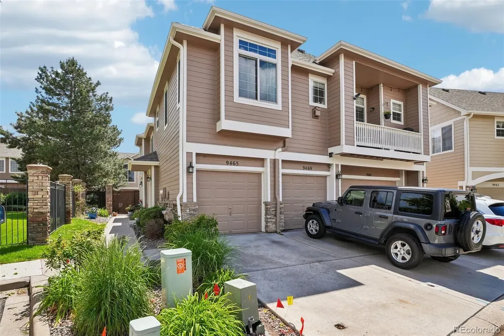 9465 Carlyle Park Place Highlands Ranch CO 80129
