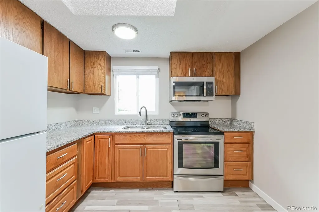 142 S Xavier Street Denver CO 80219