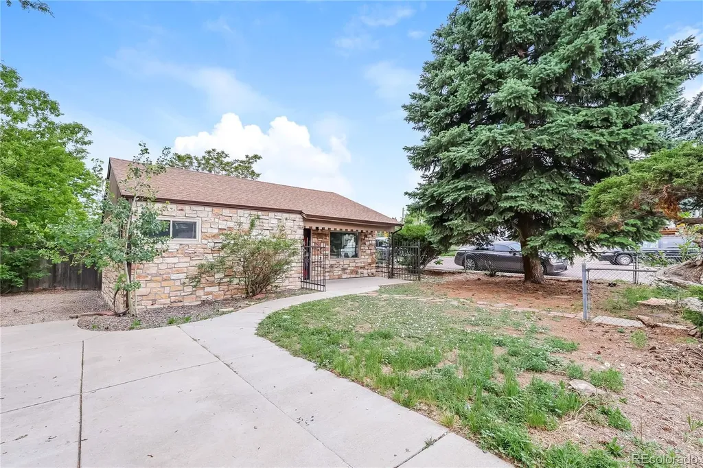142 S Xavier Street Denver CO 80219
