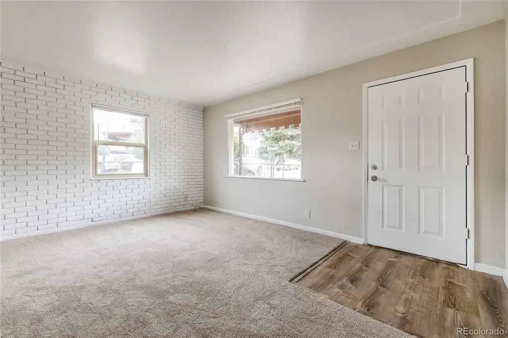 142 S Xavier Street Denver CO 80219