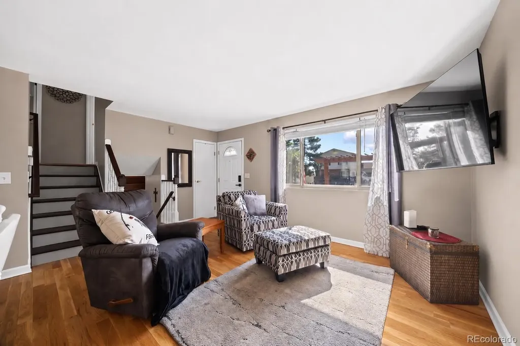 10429 Owens Circle Broomfield CO 80021