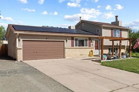 10429 Owens Circle Broomfield CO 80021