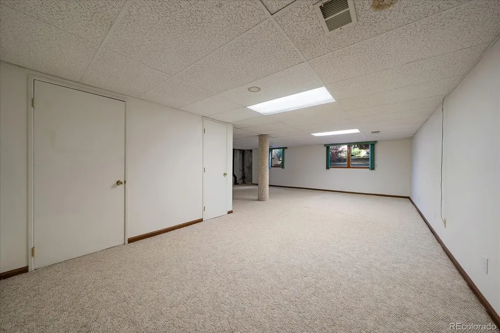 2618 Beech Circle Longmont CO 80503