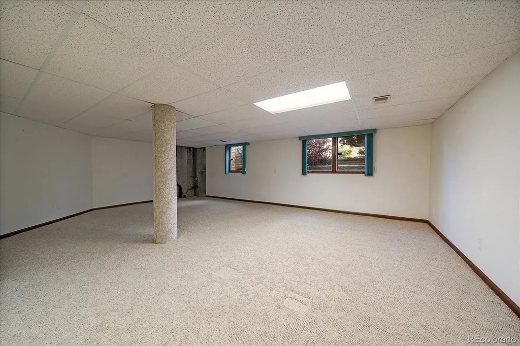 2618 Beech Circle Longmont CO 80503