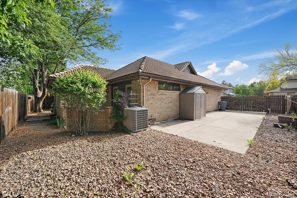 2618 Beech Circle Longmont CO 80503