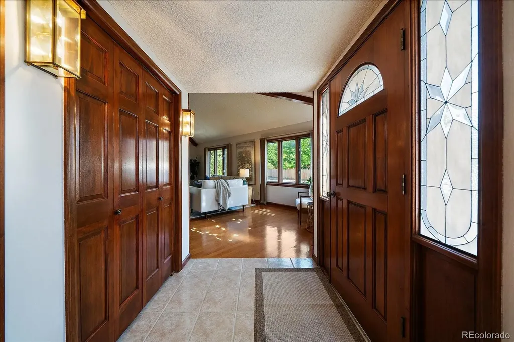 2618 Beech Circle Longmont CO 80503