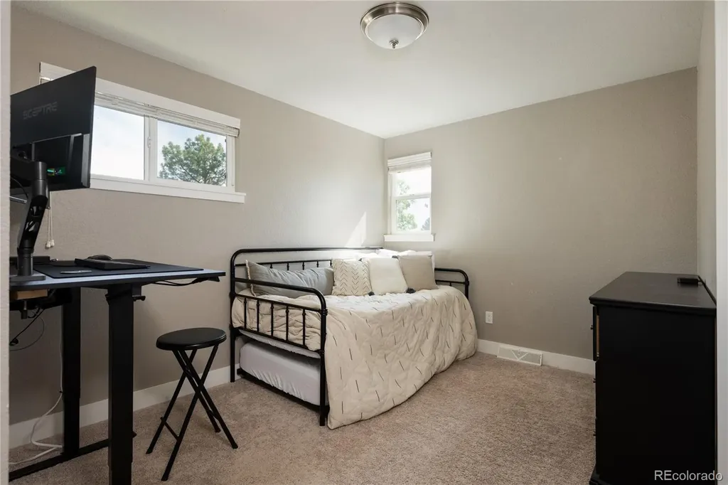 7355 S Elm Court Centennial CO 80122