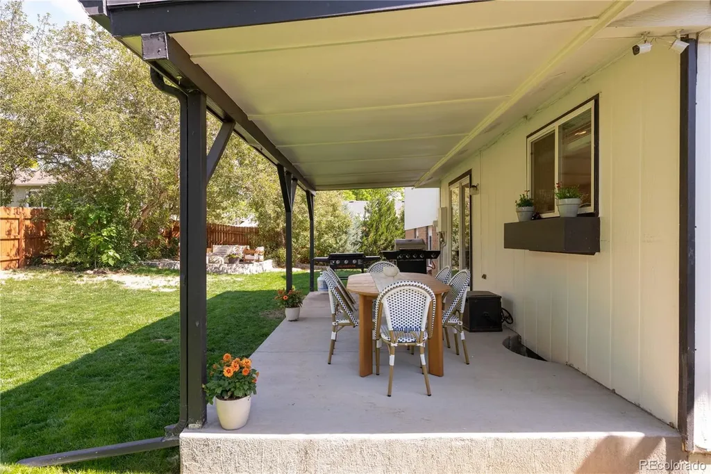 7355 S Elm Court Centennial CO 80122