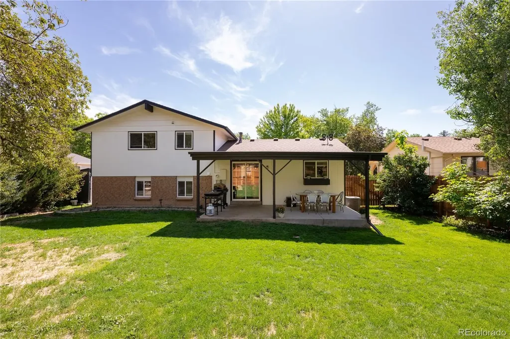 7355 S Elm Court Centennial CO 80122