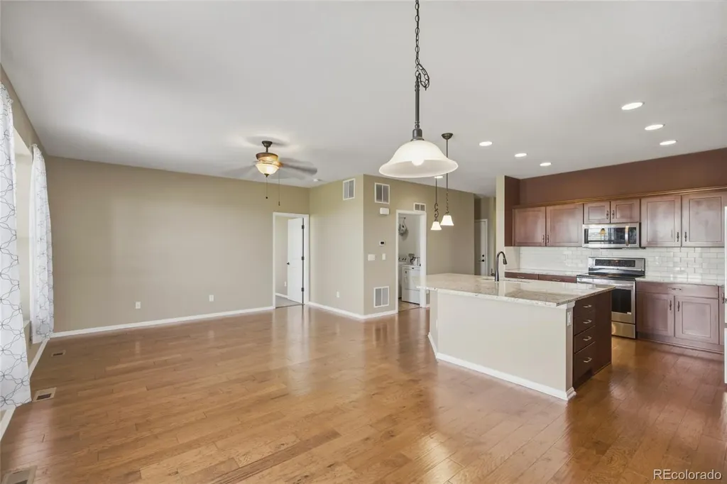 9828 Olathe Street Commerce City CO 80022