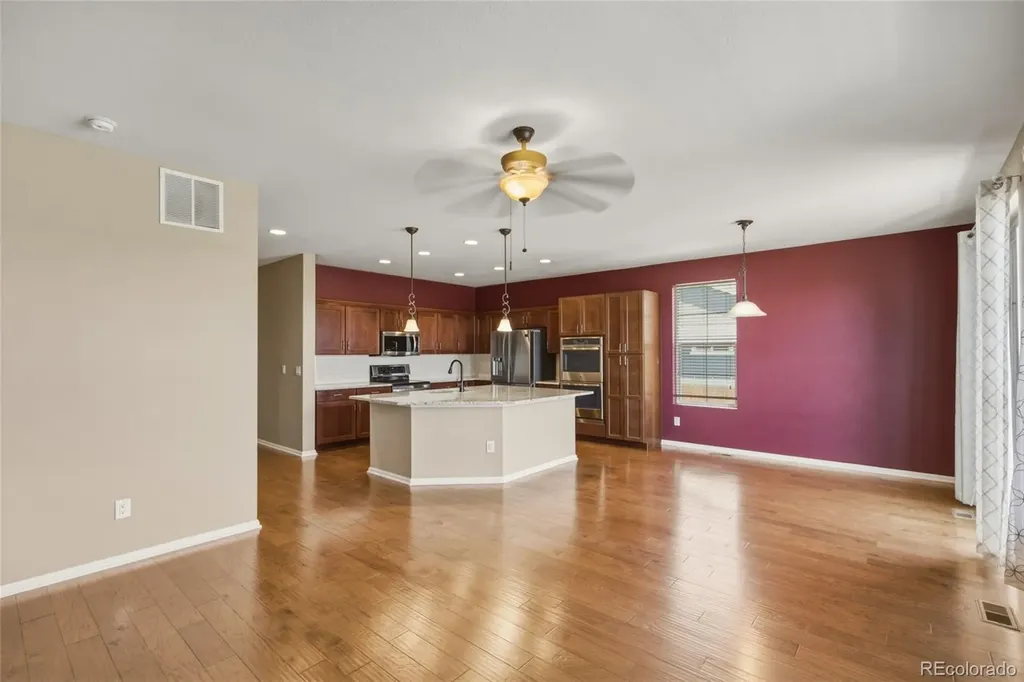 9828 Olathe Street Commerce City CO 80022