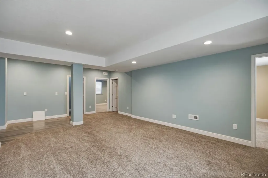 9828 Olathe Street Commerce City CO 80022