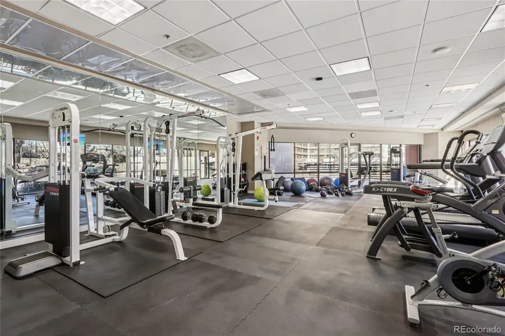100 Park Avenue W Denver CO 80205