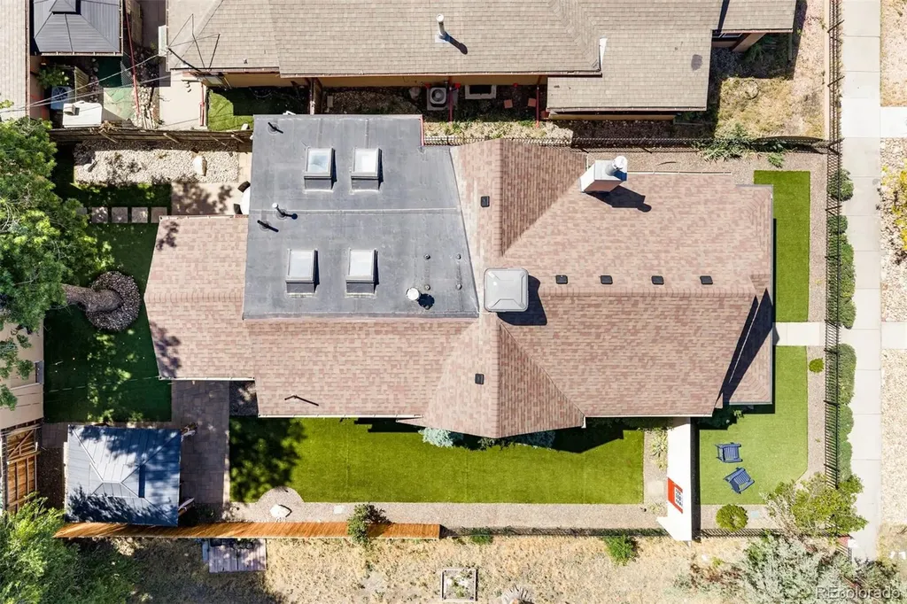 52 N Lincoln Street Denver CO 80203