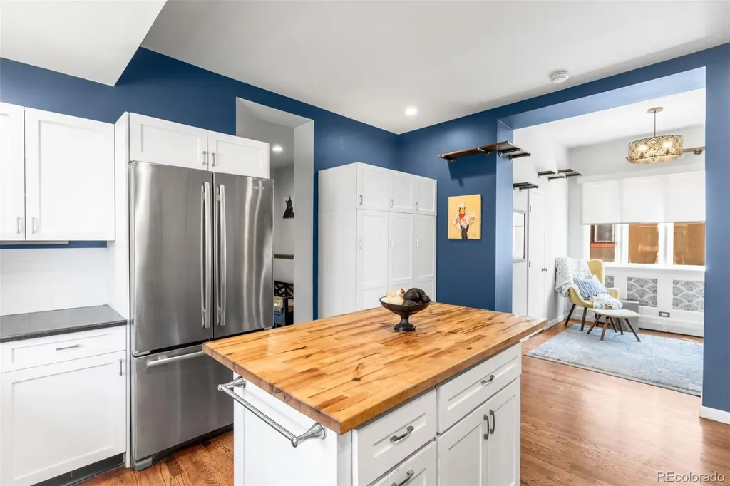 52 N Lincoln Street Denver CO 80203