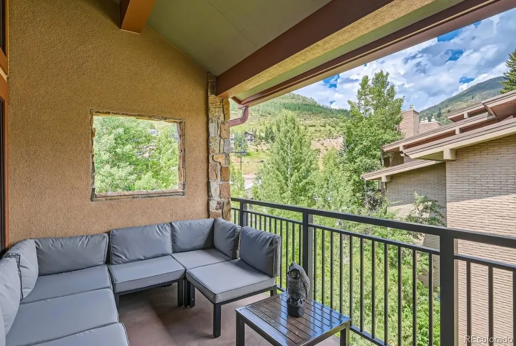 993 Lions Ridge Loop Vail CO 81657