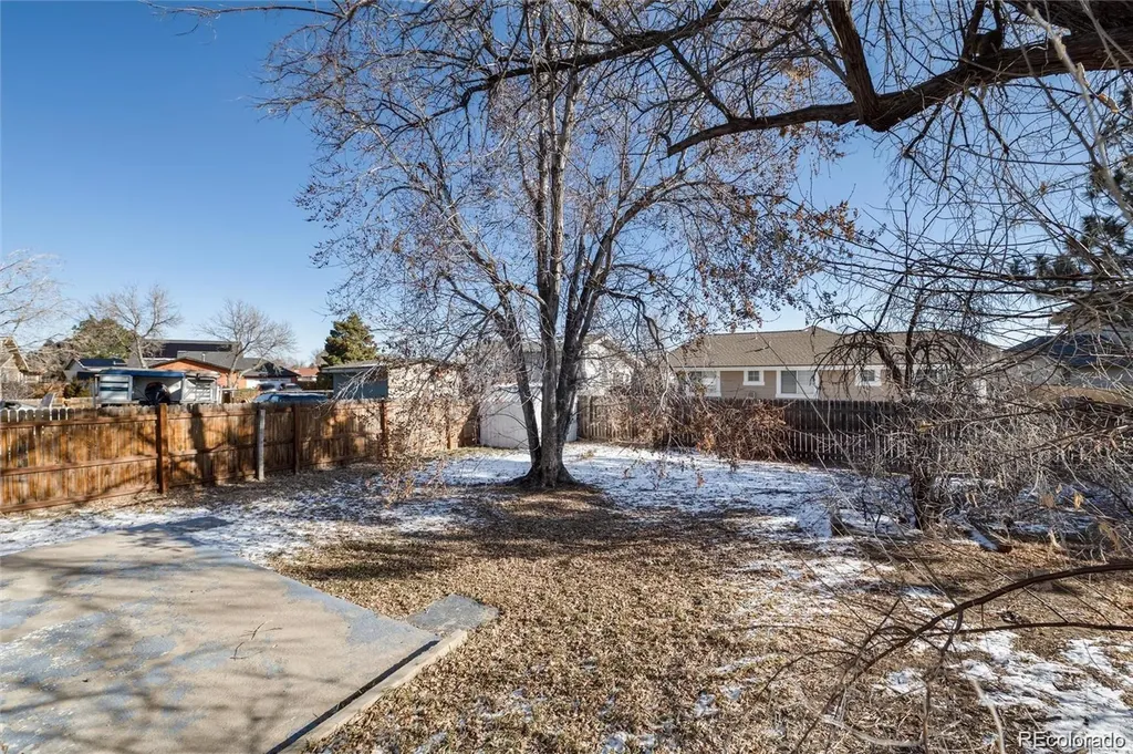 13931 E Elk Place Denver CO 80239