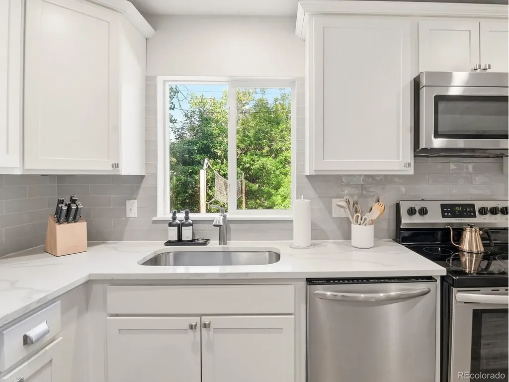 6593 Moore Street Arvada CO 80004