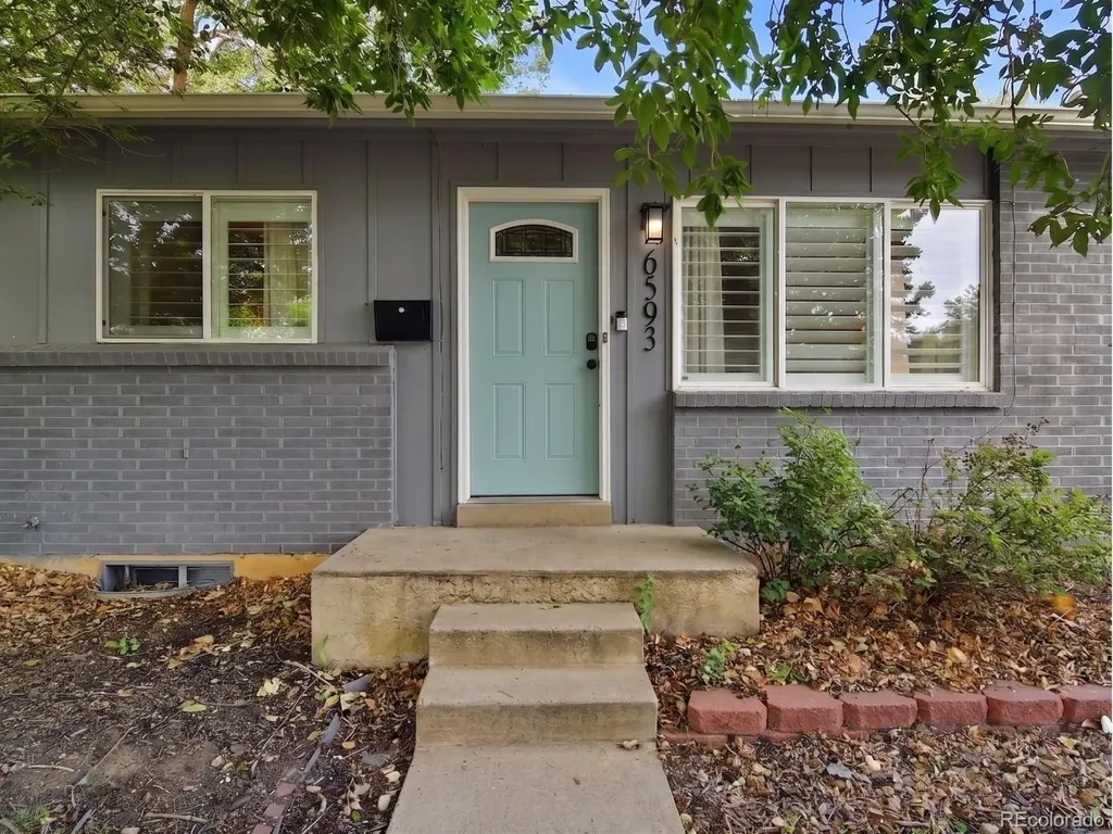 6593 Moore Street Arvada CO 80004