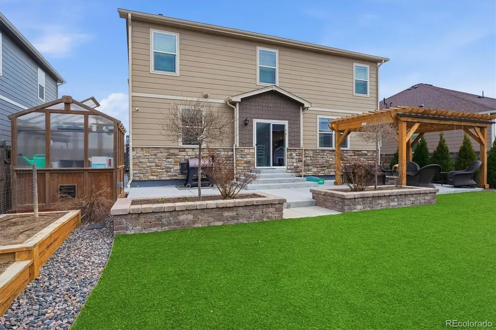 6047 N Halifax Court Aurora CO 80019