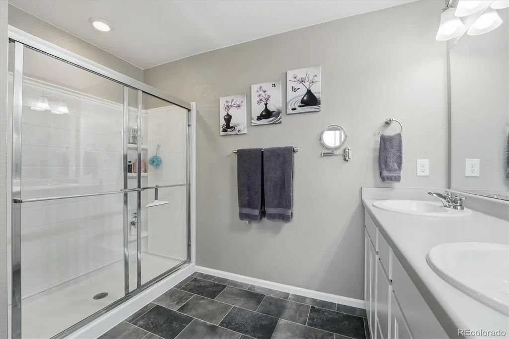 6047 N Halifax Court Aurora CO 80019
